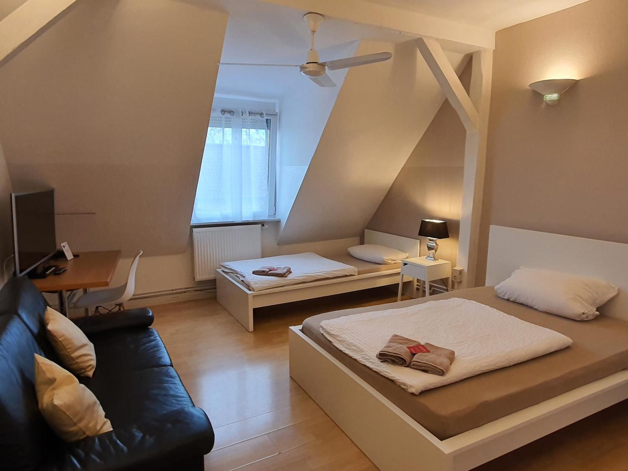 Colodging Mannheim - Private Rooms & Kitchen 外观 照片